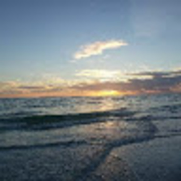 Meet your Posher, Christina - Picture 1 of 1